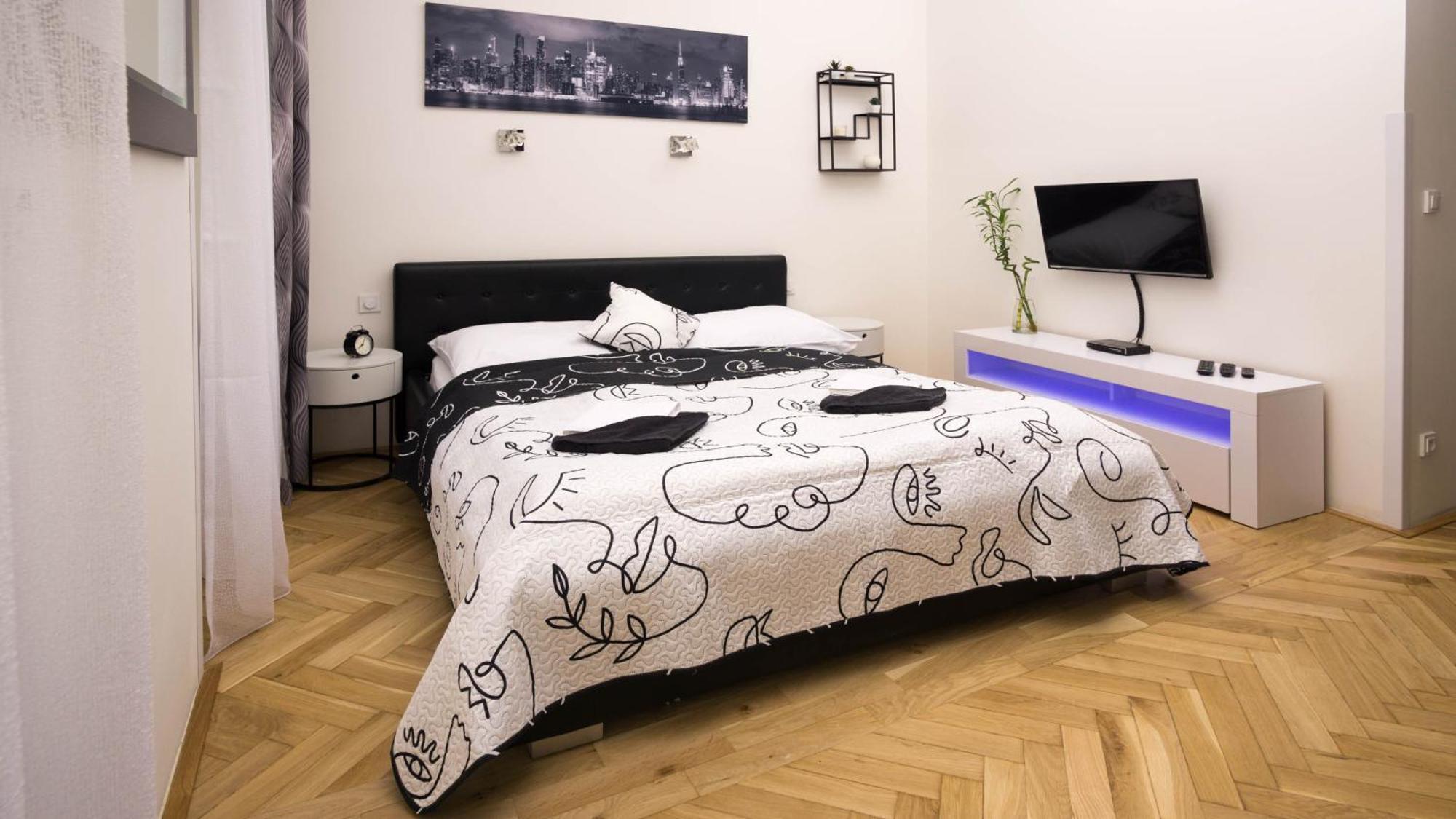 Black & White Apartment Prague By Wenceslas Square And Muzeum الغرفة الصورة
